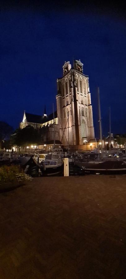 Zen B&B Dordrecht Bagian luar foto