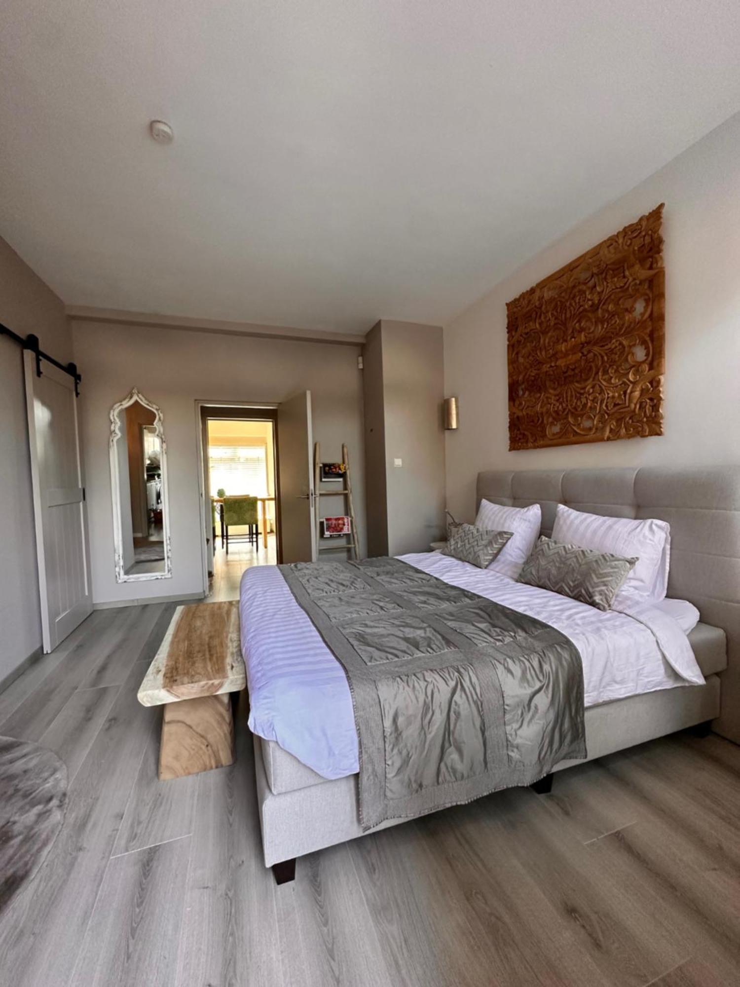 Zen B&B Dordrecht Bagian luar foto
